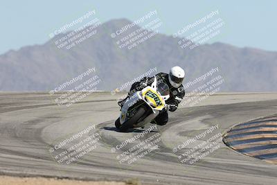 media/Oct-04-2025-CVMA (Sat) [[408bcdd6e4]]/Race 10-Amateur Supersport Middleweight/